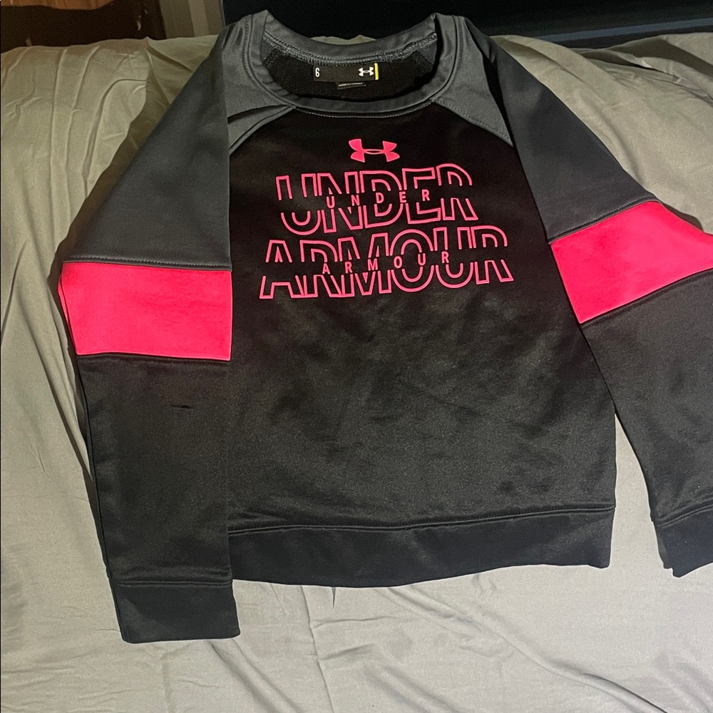 Under Armour Black Sweatshirt with Pink Highlights